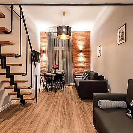 Apartahotel Lubomirskiego 23 - Great Location, 10 Min To Main Square By Foot, Right Next To Main Rail And Bus Station