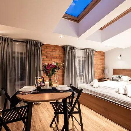 Lubomirskiego 23 Residence: Near Main Square & Station Aparthotel *