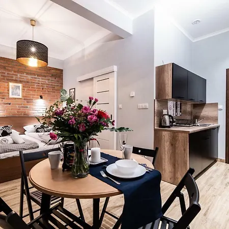 Lubomirskiego 23 Residence: Near Main Square & Station Aparthotel