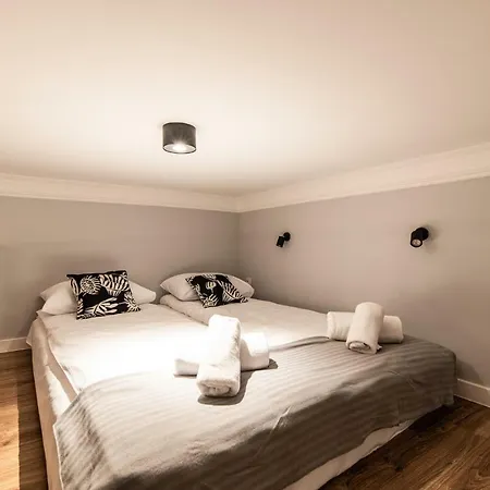 Lubomirskiego 23 Residence: Near Main Square & Station