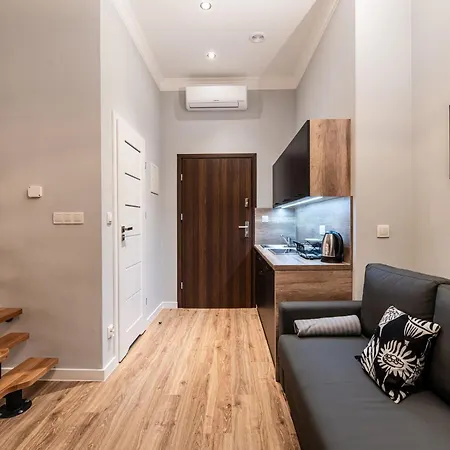 Апарт-отель Lubomirskiego 23 - Great Location, 10 Min To Main Square By Foot, Right Next To Main Rail And Bus Station 3*